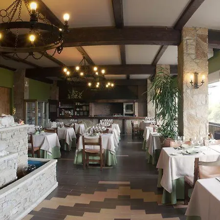 Hotel Os Olivos Guísamo