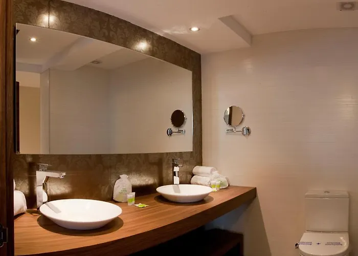 Os Olivos 3* Гуисамо