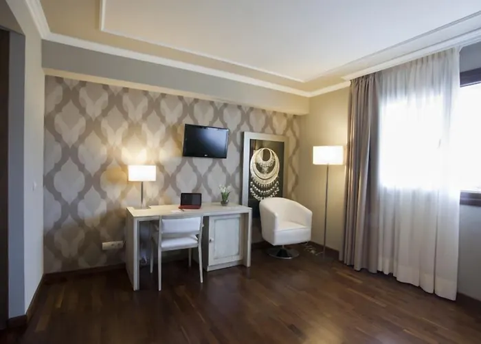 Os Olivos Отель 3*